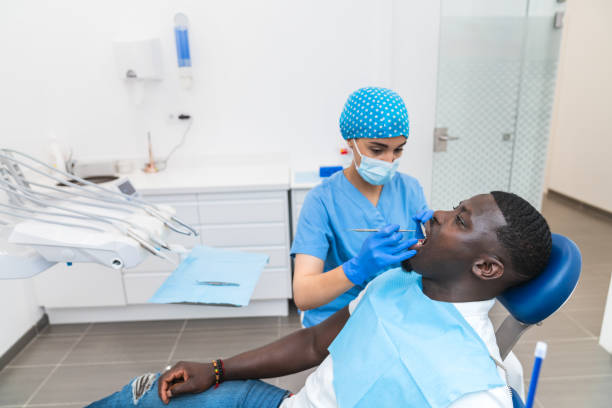 Best Emergency Tooth Extraction in Randolph Af, TX