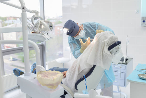 Best Emergency Tooth Extraction in Randolph Af, TX